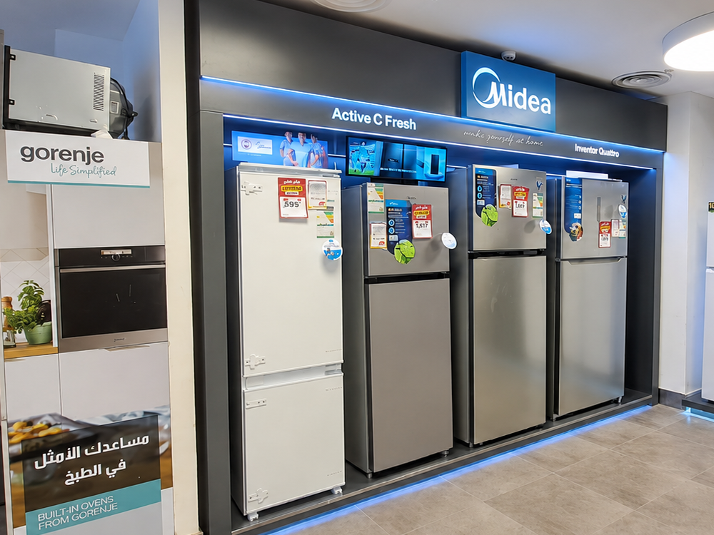 Midea — Retail Wall Bay System